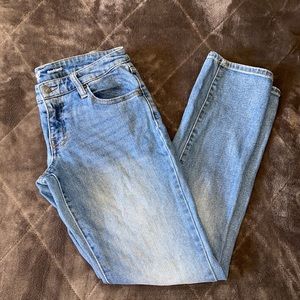 Mossimo Women’s Boyfriend Jeans